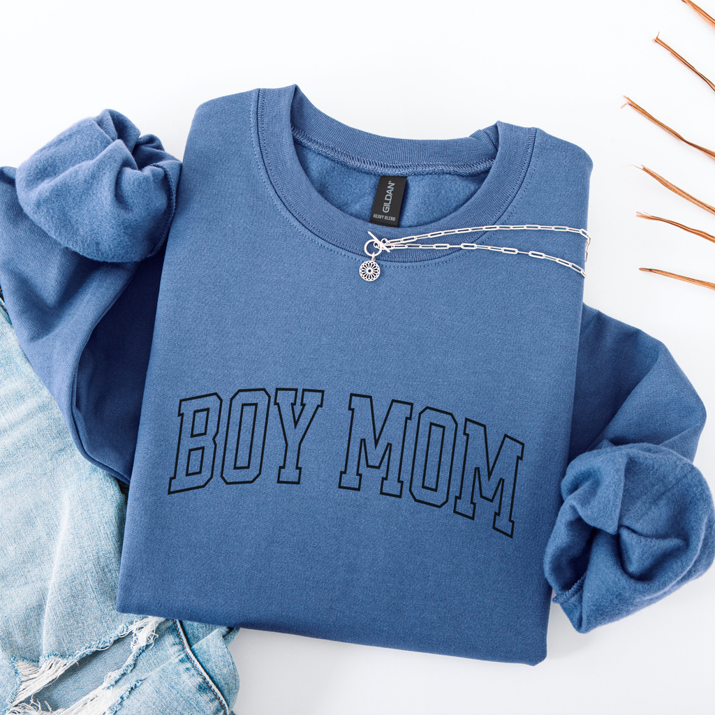 Boy Mom Proud Pullover